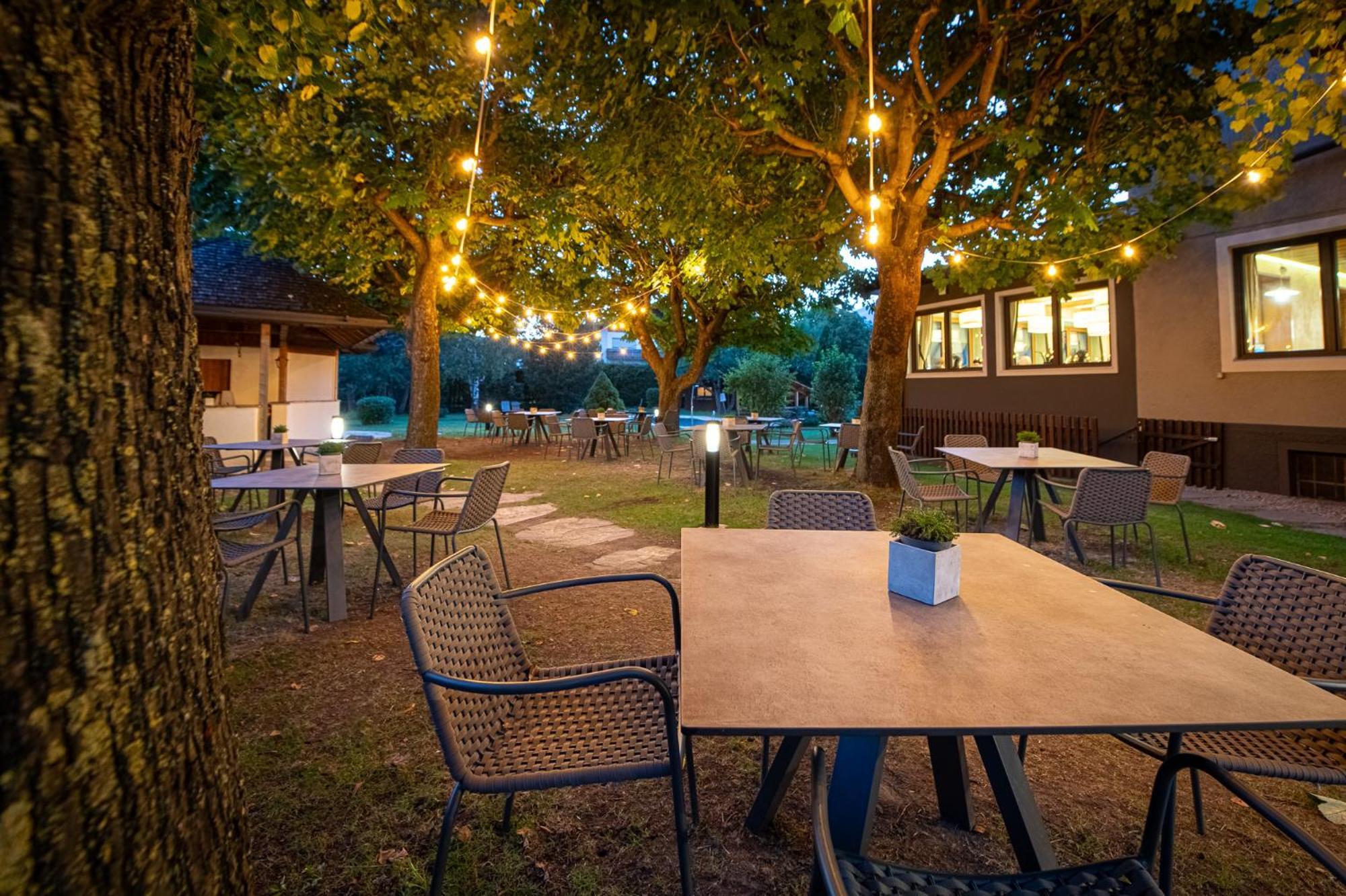Hotel Ander Brunico Exterior foto
